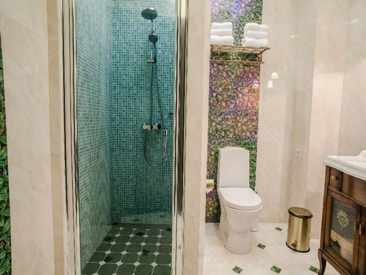 DOUBLE HONEYMOON Room