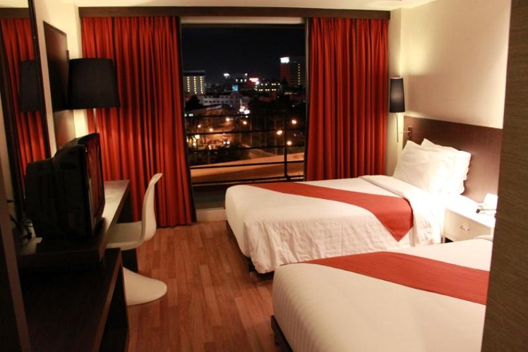 TWIN DELUXE Room