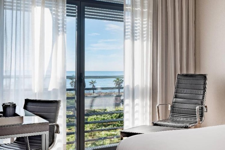 TWIN GARDEN VIEW Room
