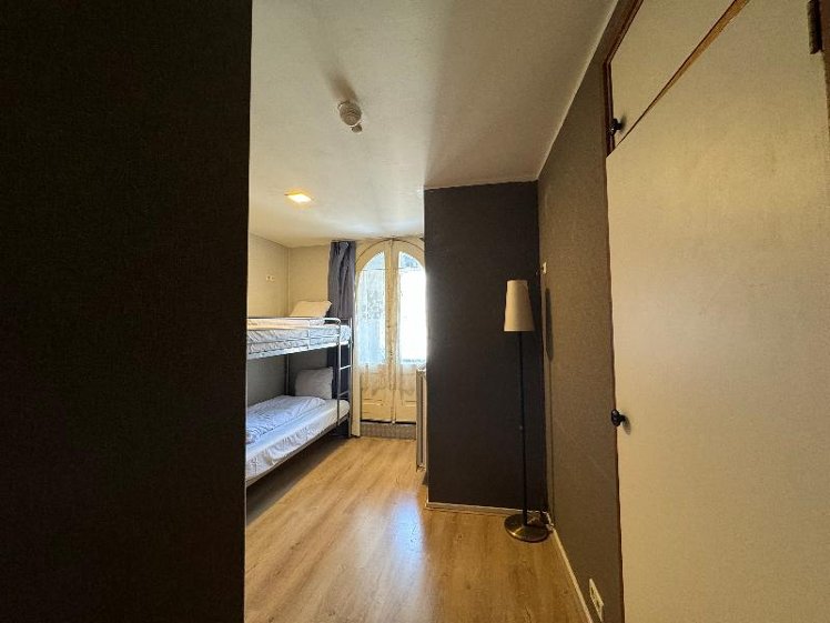 TWIN BUNK BED Room