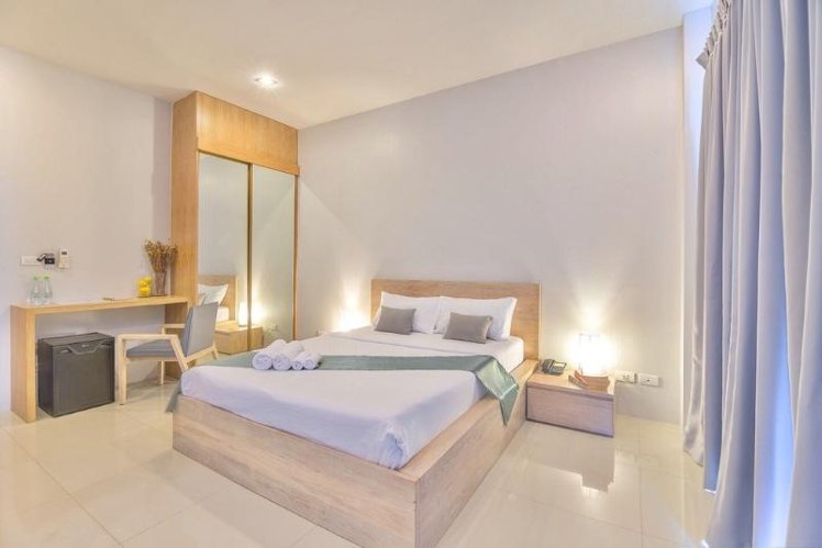DOUBLE STANDARD Room