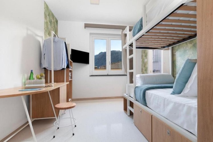 TWIN BUNK BED Room