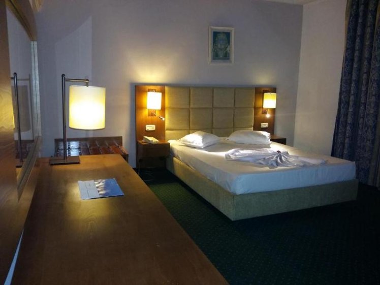 SINGLE SUPERIOR Room