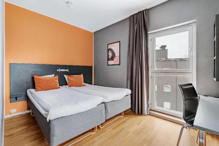 TWIN ECONOMY Room