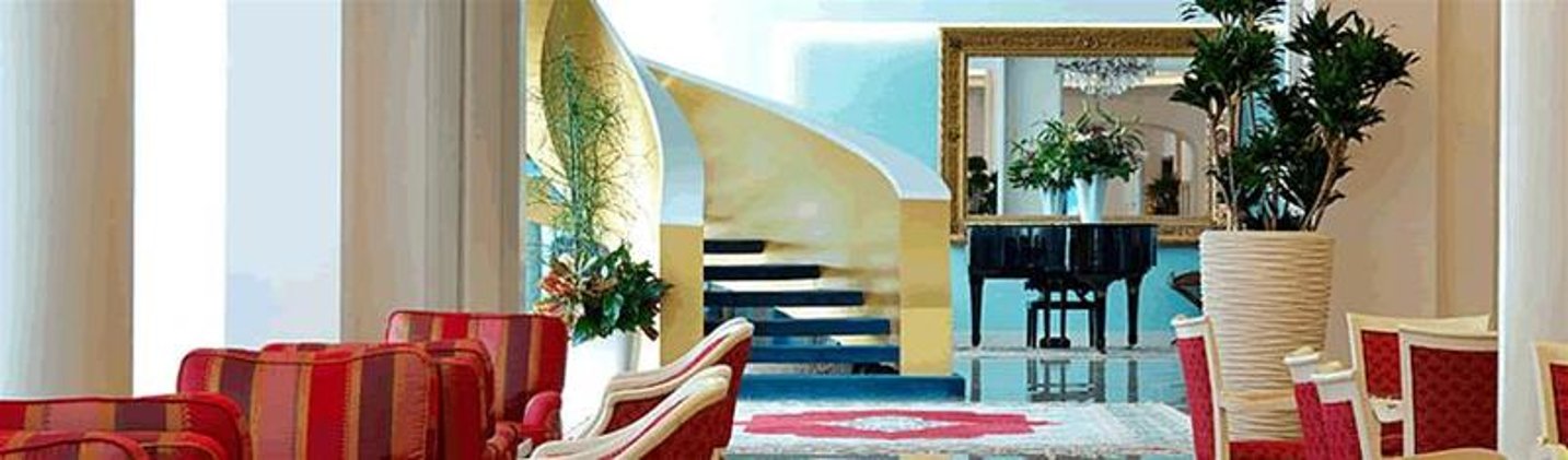 Hotel Bristol Buja