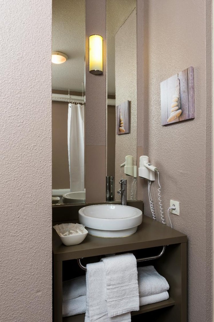 Teneo Apparthotel Talence Centre