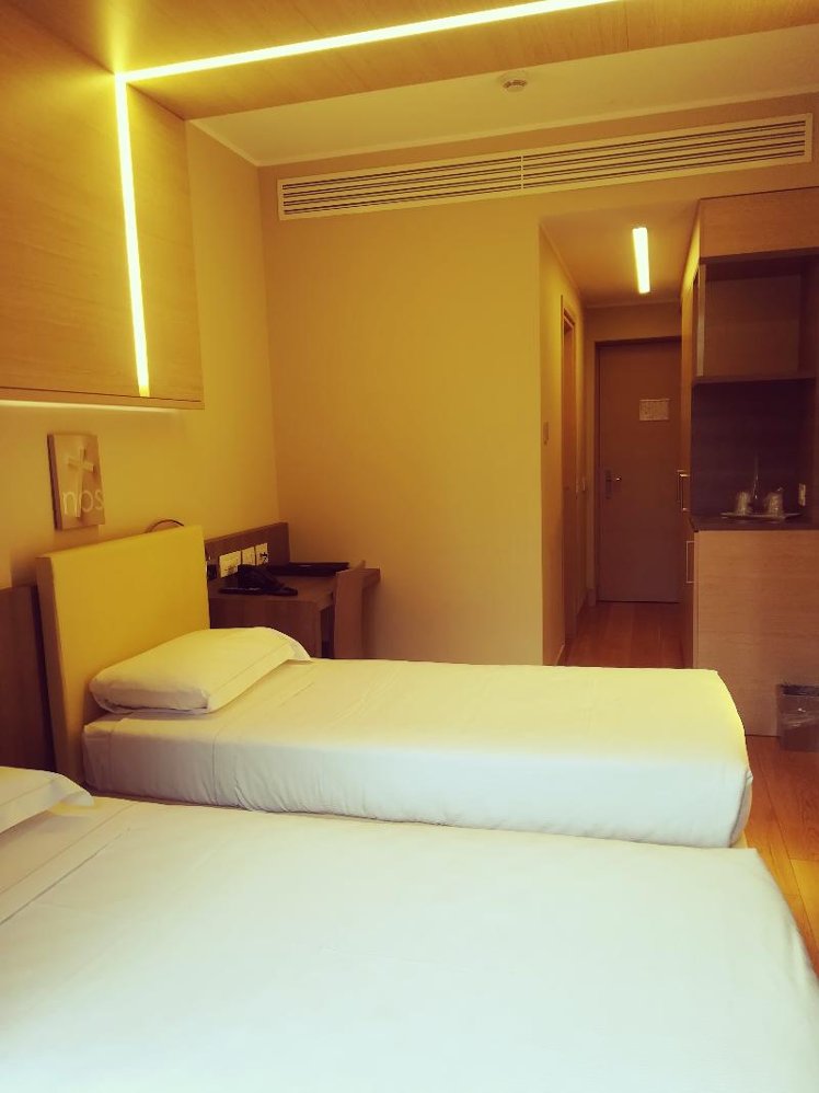 TWIN STANDARD Room