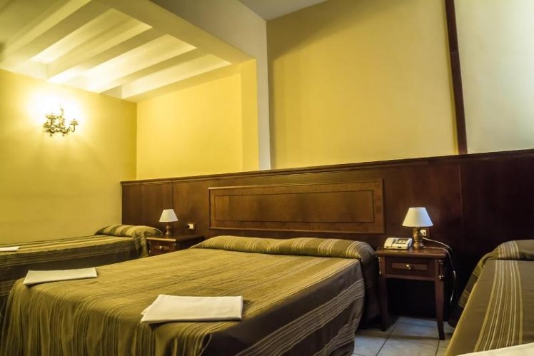 TWIN STANDARD Room