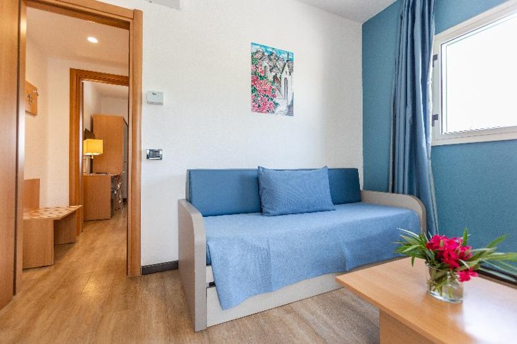 TRIPLE CLASSIC Room
