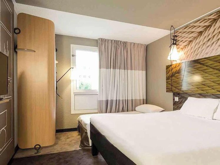 DOUBLE STANDARD Room