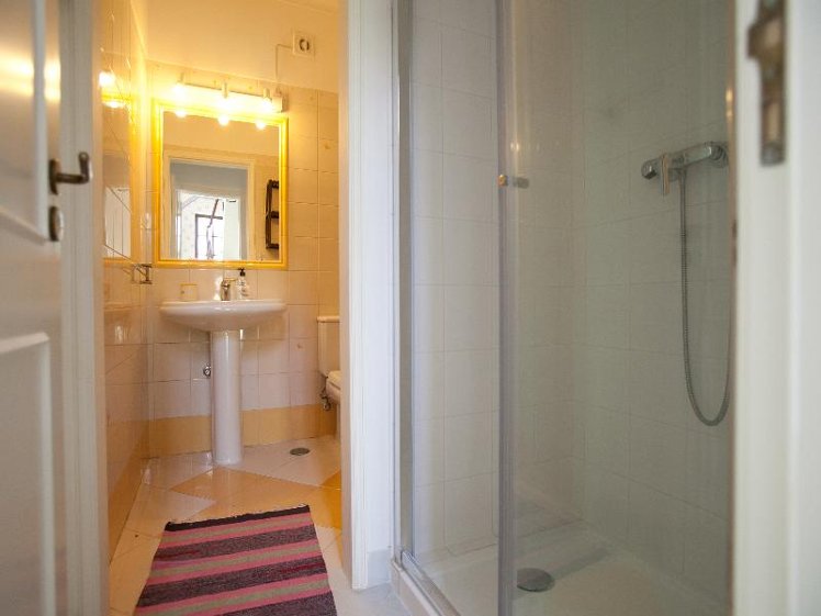 TWIN STANDARD Room