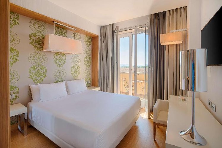 DOUBLE SINGLE USE SUPERIOR Room