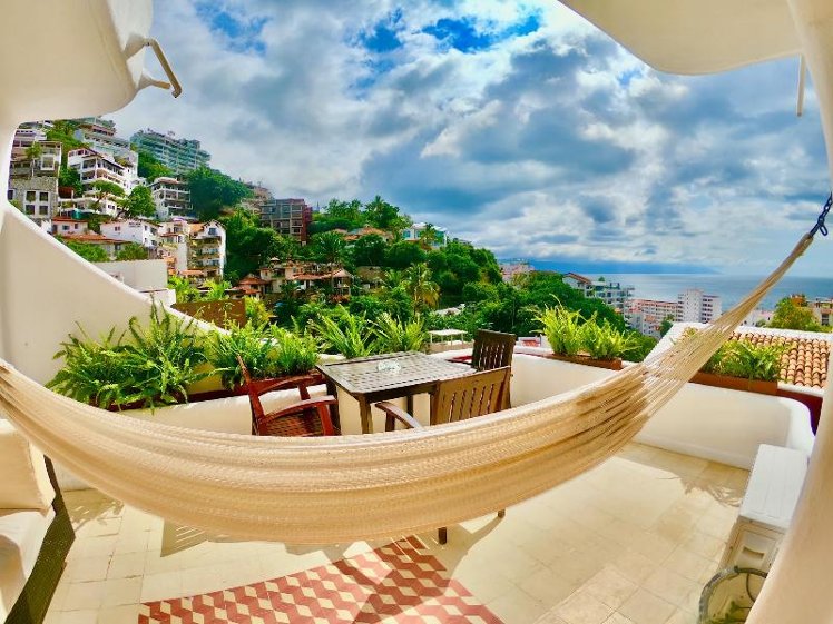 DOUBLE DELUXE SEA VIEW WITH BALCONY Room