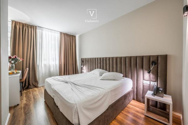 JUNIOR SUITE DELUXE Room