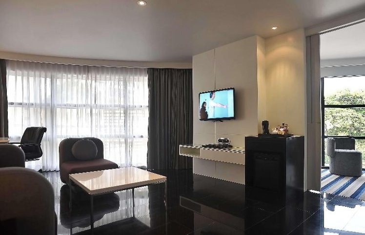 SUITE KING BED NON SMOKING Room