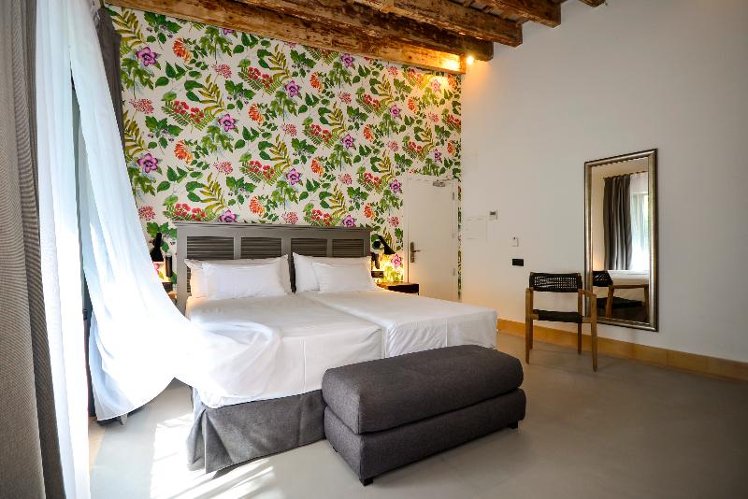Double or Twin SUPERIOR Room