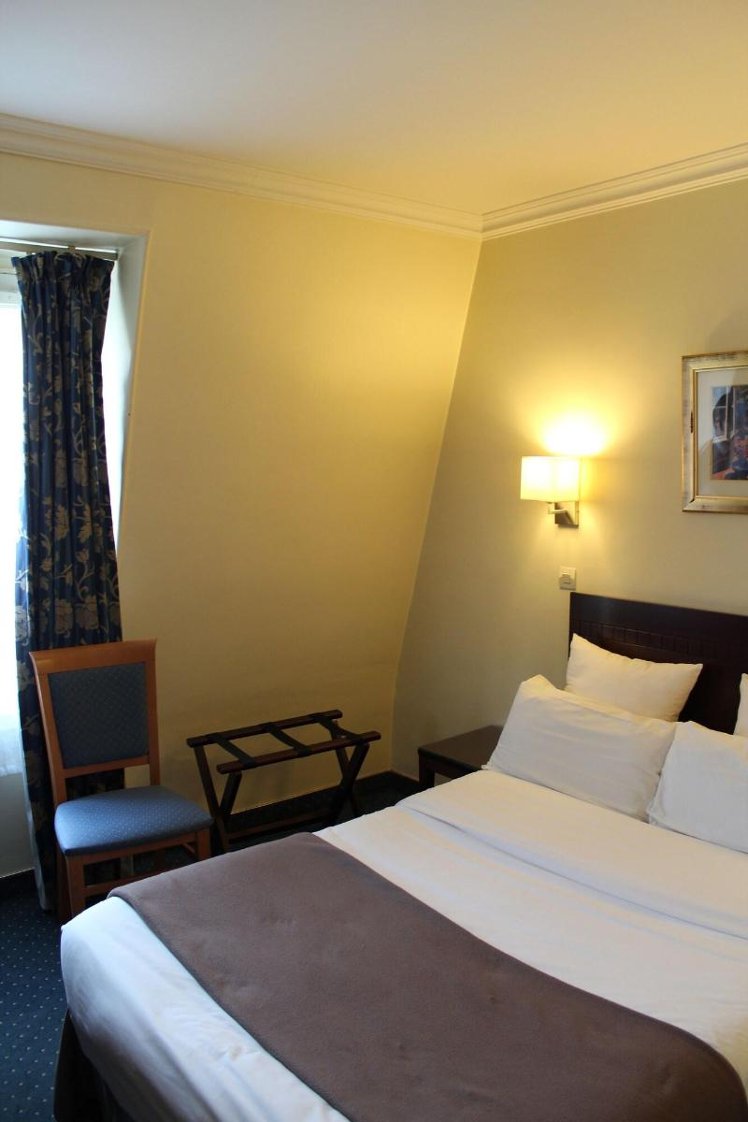 DOUBLE STANDARD Room