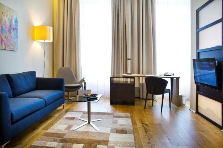 SUITE DELUXE Room