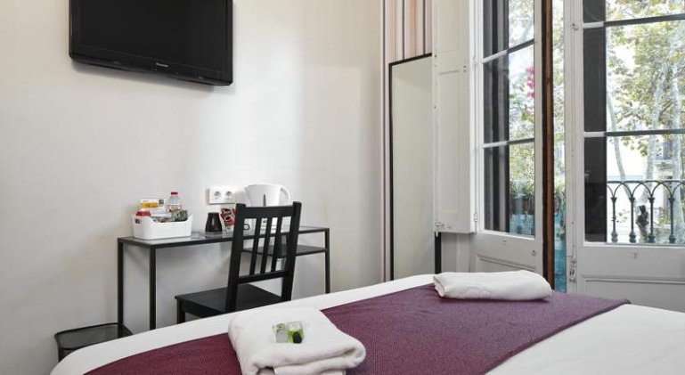 DOUBLE SUPERIOR Room