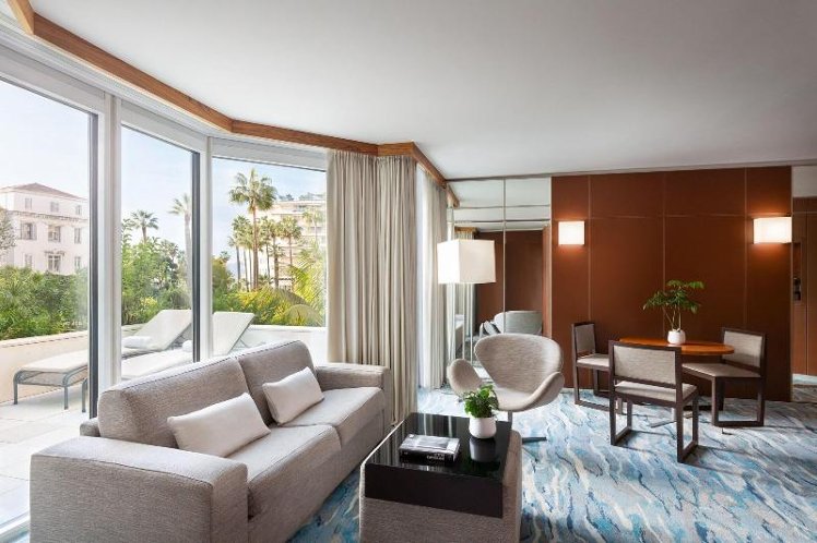 SUITE NON SMOKING Room