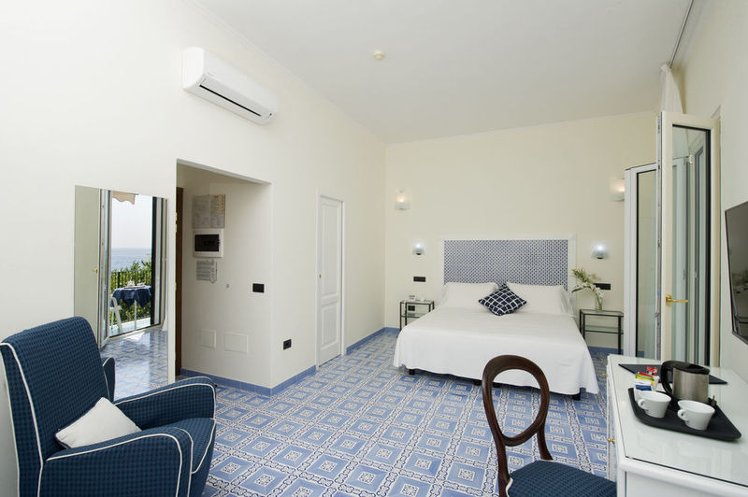 Double or Twin SEA VIEW Room