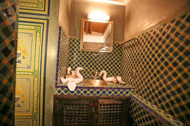 DOUBLE STANDARD Room