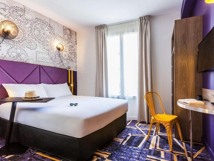 DOUBLE STANDARD Room