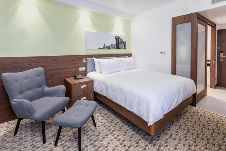 DOUBLE STANDARD Room