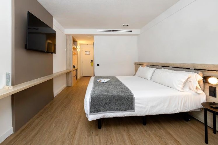 DOUBLE SINGLE USE CLASSIC Room
