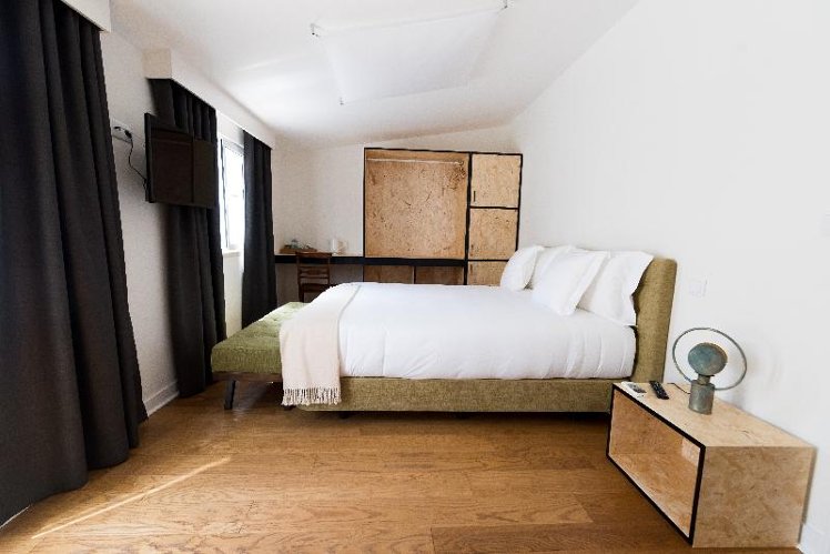 DOUBLE WITH BALCONY Room