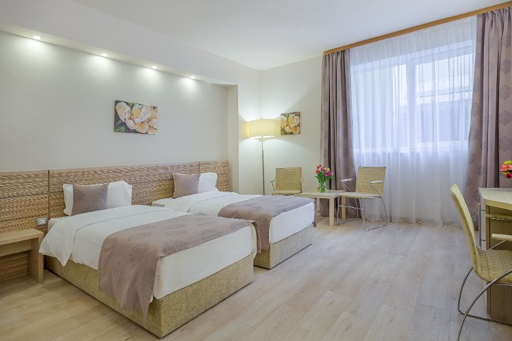 Rin Airport Hotel