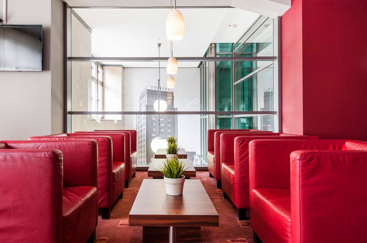 Premier Inn Cologne City Mediapark Hotel