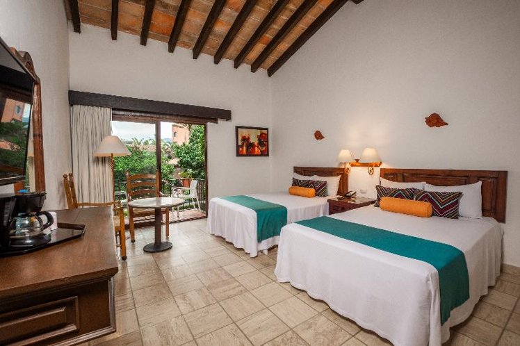DOUBLE SUPERIOR Room