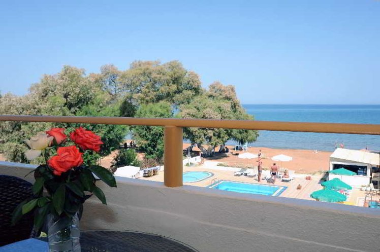 STUDIO SEA VIEW Room