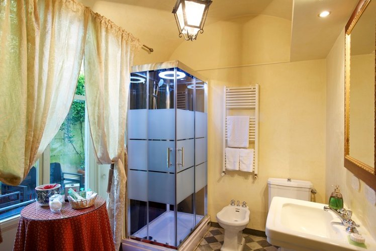 JUNIOR SUITE CLASSIC Room