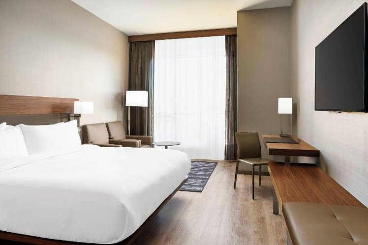 DOUBLE KING SIZE BED Room