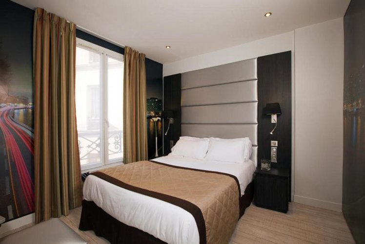 SINGLE STANDARD Room