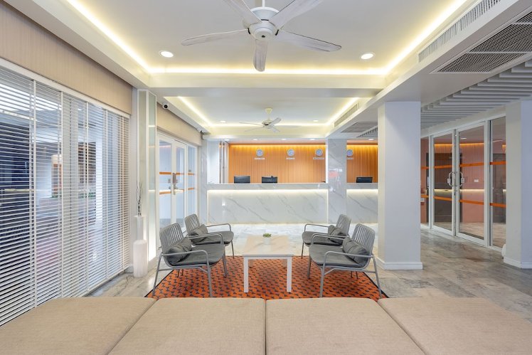 Sunshine Hotel And Residences