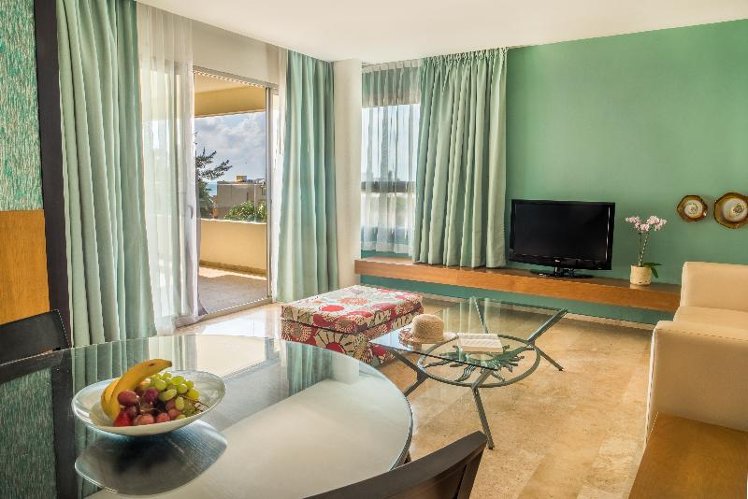 SUITE DELUXE Room