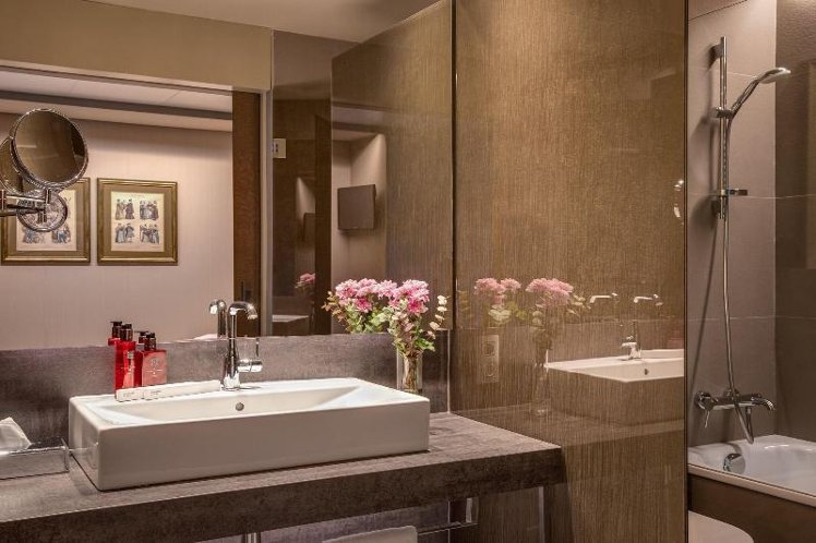 TWIN PREMIUM Room