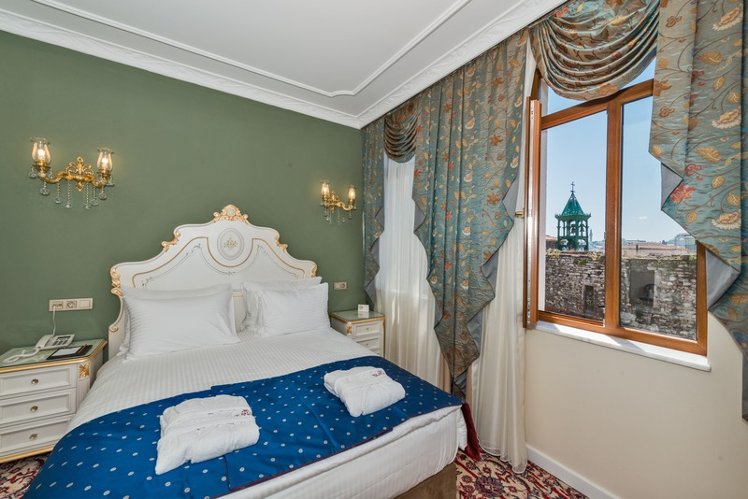 SINGLE SUPERIOR Room