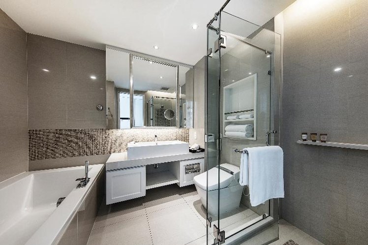 TRIPLE GRAND DELUXE Room