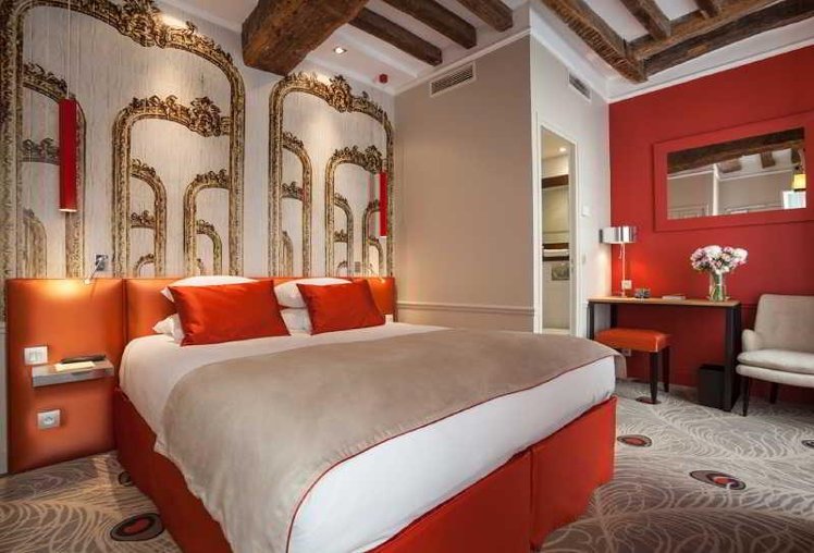 DOUBLE SUPERIOR Room