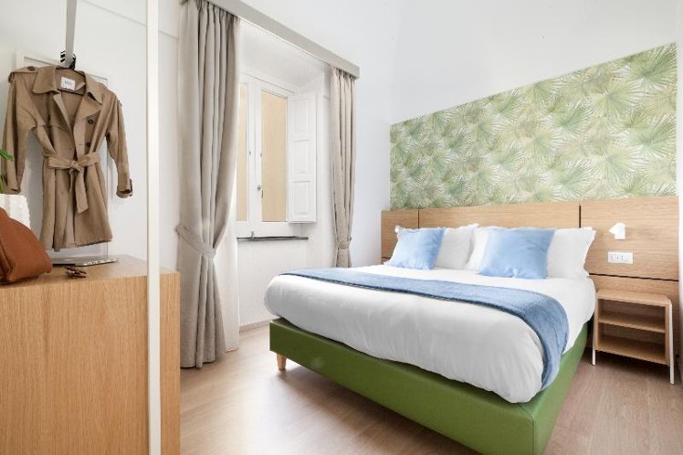 TRIPLE CLASSIC Room