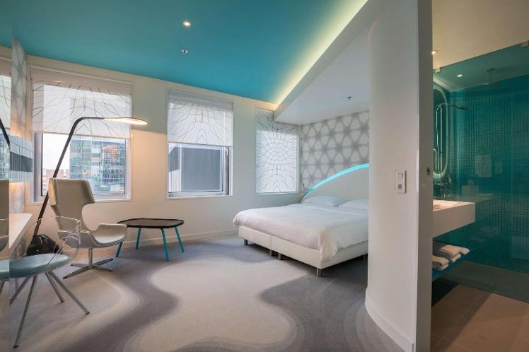 DOUBLE SUPERIOR KING BED Room