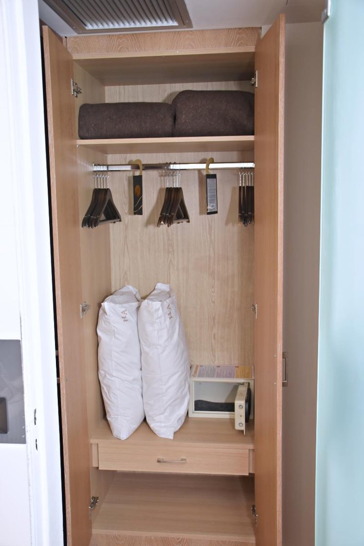 TRIPLE STANDARD Room