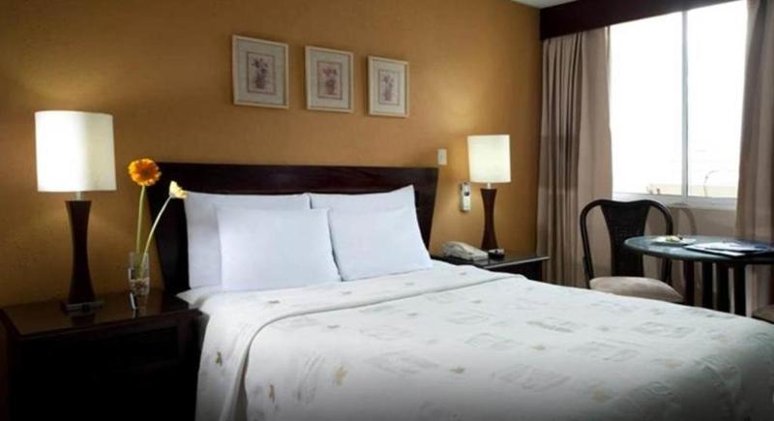 SINGLE EXECUTIVE SUPERIOR Room