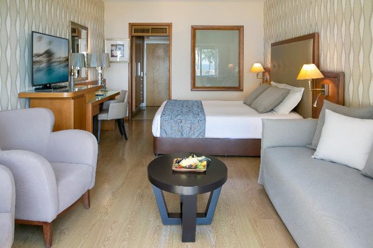 SUITE SEA VIEW Room