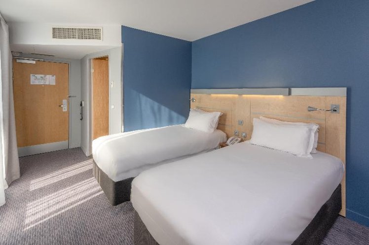 TWIN STANDARD Room