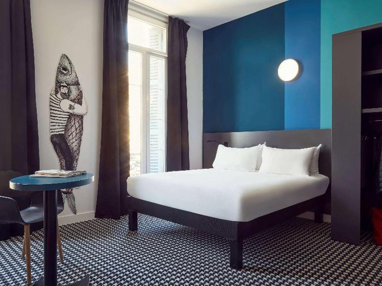 DOUBLE WITH DOUBLE BED Room